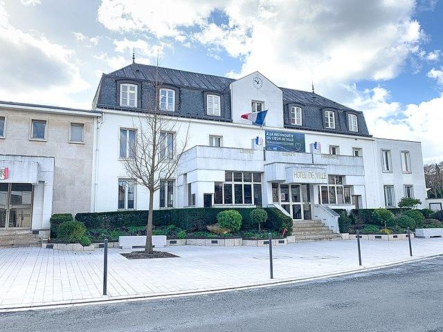 Montgeron - Immobilier - CENTURY 21 Bellimo - Hôtel_de_Ville_de_Montgeron