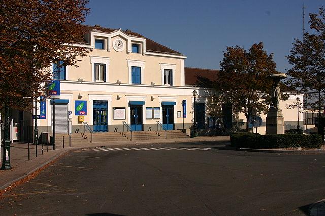 Montgeron - Immobilier - CENTURY 21 Bellimmo -  La Gare de Montgeron-Crone