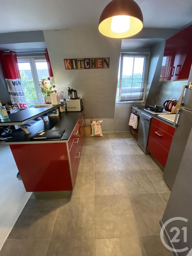 Afficher la photo en grand Appartement F2 à louer - 2 pièces - 43.2 m2 - YERRES - 91 - ILE-DE-FRANCE - Century 21 Bellimmo