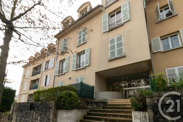 Appartement F1 à vendre - 1 pièce - 28.2 m2 - YERRES - 91 - ILE-DE-FRANCE - Century 21 Bellimmo