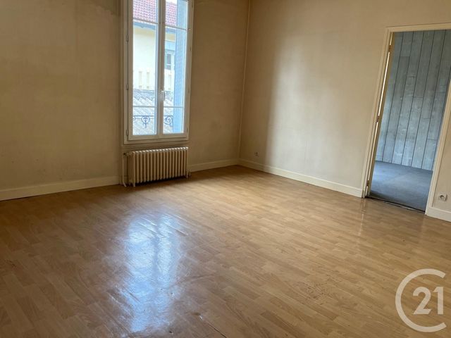 Appartement F2 à vendre - 2 pièces - 45.3 m2 - BRUNOY - 91 - ILE-DE-FRANCE - Century 21 Bellimmo