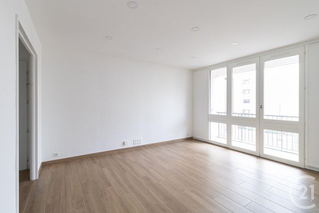 Appartement F2 à louer - 2 pièces - 51.77 m2 - YERRES - 91 - ILE-DE-FRANCE - Century 21 Bellimmo