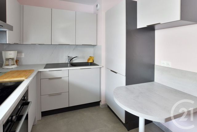 Appartement F3 à vendre - 3 pièces - 66.7 m2 - MONTGERON - 91 - ILE-DE-FRANCE - Century 21 Bellimmo