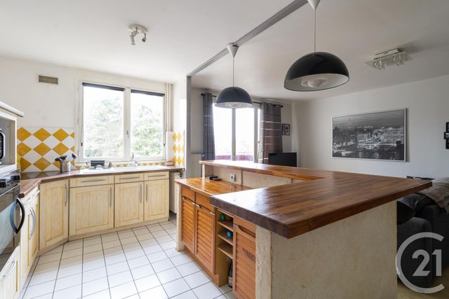 Appartement F2 à louer - 2 pièces - 50.06 m2 - MONTGERON - 91 - ILE-DE-FRANCE - Century 21 Bellimmo