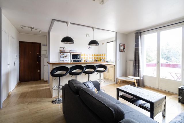 Appartement F2 à louer - 2 pièces - 50.06 m2 - MONTGERON - 91 - ILE-DE-FRANCE - Century 21 Bellimmo