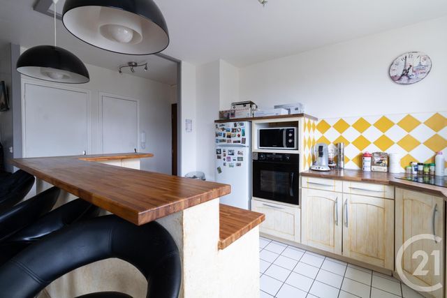 Appartement F2 à louer - 2 pièces - 50.06 m2 - MONTGERON - 91 - ILE-DE-FRANCE - Century 21 Bellimmo