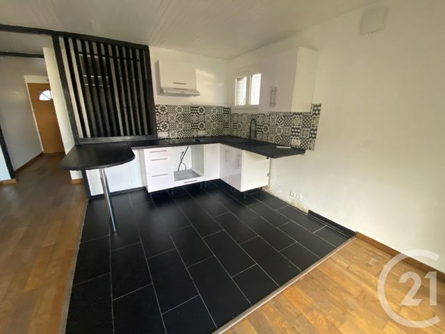 Appartement F2 à louer - 2 pièces - 39.96 m2 - YERRES - 91 - ILE-DE-FRANCE - Century 21 Bellimmo