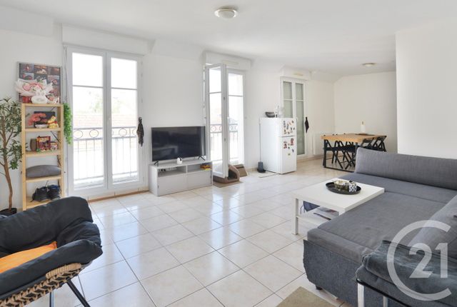 Appartement F4 à vendre - 4 pièces - 64.22 m2 - MONTGERON - 91 - ILE-DE-FRANCE - Century 21 Bellimmo