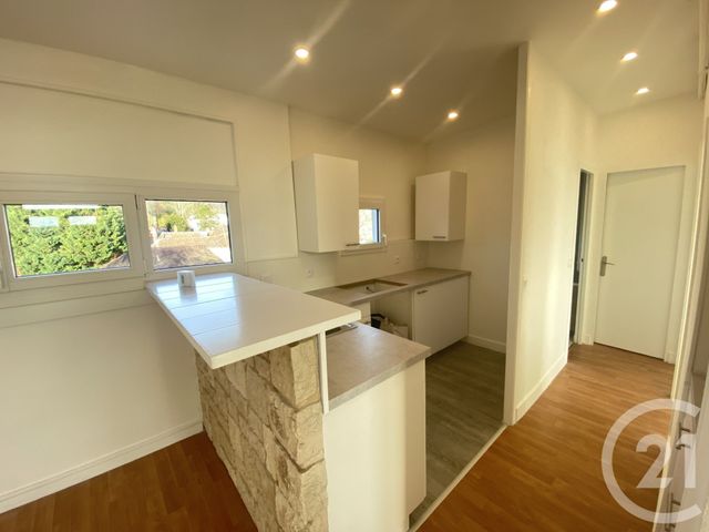 Appartement F3 à louer - 3 pièces - 48.28 m2 - YERRES - 91 - ILE-DE-FRANCE - Century 21 Bellimmo