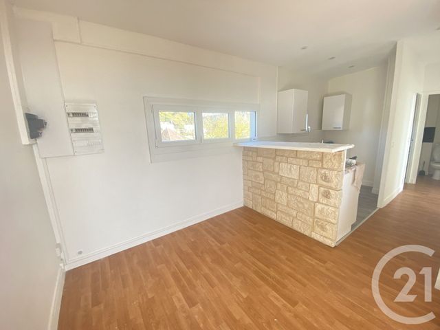Appartement F3 à louer - 3 pièces - 48.28 m2 - YERRES - 91 - ILE-DE-FRANCE - Century 21 Bellimmo