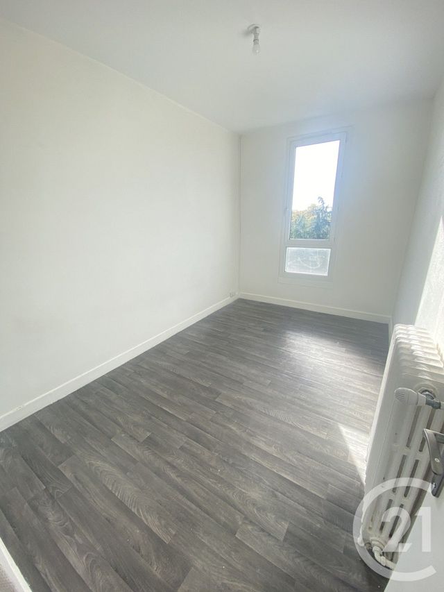 Appartement F3 à louer - 3 pièces - 48.28 m2 - YERRES - 91 - ILE-DE-FRANCE - Century 21 Bellimmo