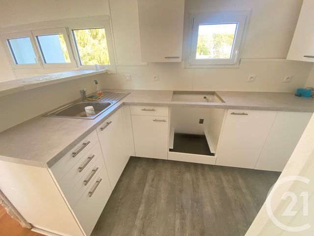 Appartement F3 à louer - 3 pièces - 48.28 m2 - YERRES - 91 - ILE-DE-FRANCE - Century 21 Bellimmo