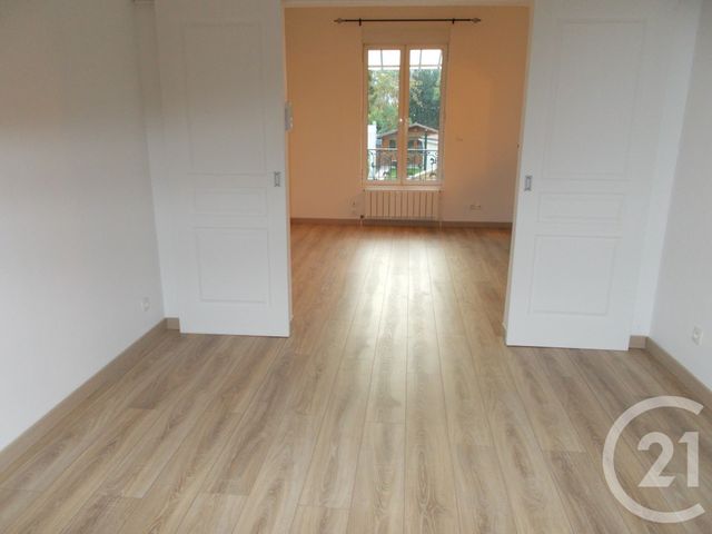 maison à vendre - 10 pièces - 179.0 m2 - MONTGERON - 91 - ILE-DE-FRANCE - Century 21 Bellimmo