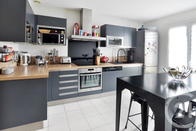 maison à vendre - 6 pièces - 105.5 m2 - VIGNEUX SUR SEINE - 91 - ILE-DE-FRANCE - Century 21 Bellimmo