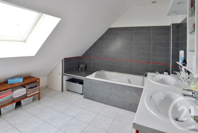 maison à vendre - 6 pièces - 105.5 m2 - VIGNEUX SUR SEINE - 91 - ILE-DE-FRANCE - Century 21 Bellimmo