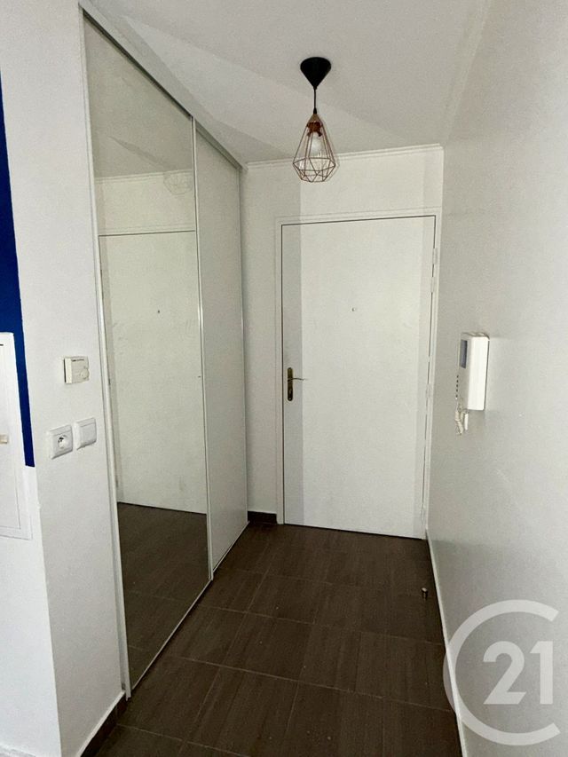 Appartement F2 à vendre - 2 pièces - 42.0 m2 - VIGNEUX SUR SEINE - 91 - ILE-DE-FRANCE - Century 21 Bellimmo