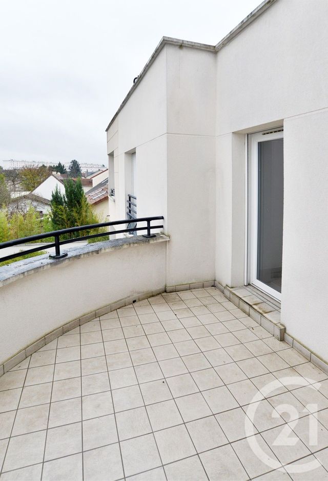 Appartement F2 à vendre - 2 pièces - 42.0 m2 - VIGNEUX SUR SEINE - 91 - ILE-DE-FRANCE - Century 21 Bellimmo