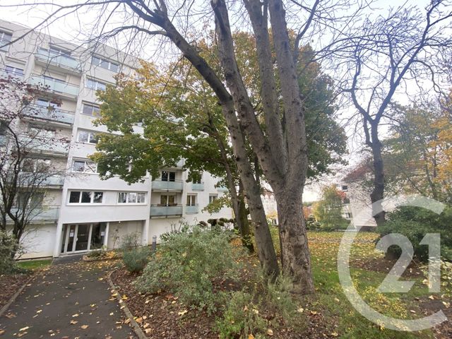 Appartement F2 à louer - 2 pièces - 52.8 m2 - YERRES - 91 - ILE-DE-FRANCE - Century 21 Bellimmo