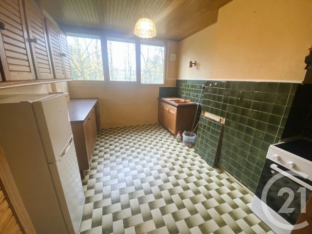 Appartement F2 à louer - 2 pièces - 52.8 m2 - YERRES - 91 - ILE-DE-FRANCE - Century 21 Bellimmo