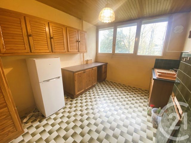 Appartement F2 à louer - 2 pièces - 52.8 m2 - YERRES - 91 - ILE-DE-FRANCE - Century 21 Bellimmo