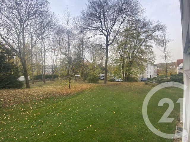 Appartement F2 à louer - 2 pièces - 52.8 m2 - YERRES - 91 - ILE-DE-FRANCE - Century 21 Bellimmo