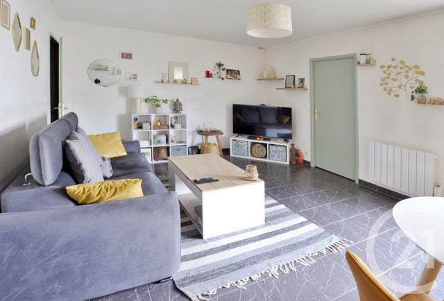 Appartement F2 à vendre - 2 pièces - 43.82 m2 - VIGNEUX SUR SEINE - 91 - ILE-DE-FRANCE - Century 21 Bellimmo