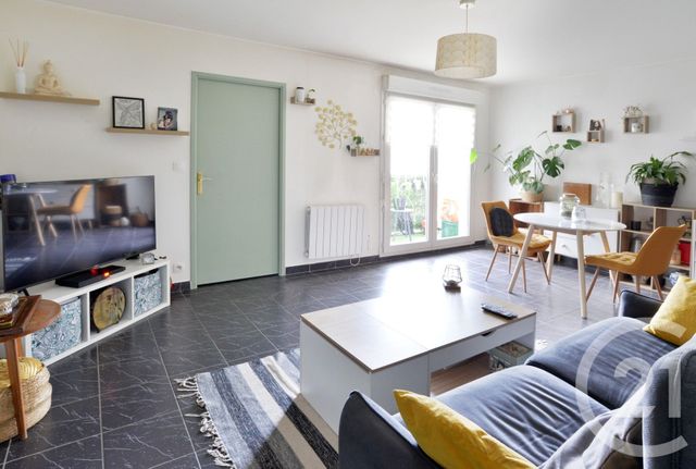 Appartement F2 à vendre - 2 pièces - 43.82 m2 - VIGNEUX SUR SEINE - 91 - ILE-DE-FRANCE - Century 21 Bellimmo