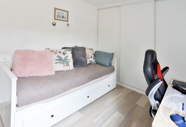 Appartement F4 à vendre - 4 pièces - 76.23 m2 - MONTGERON - 91 - ILE-DE-FRANCE - Century 21 Bellimmo