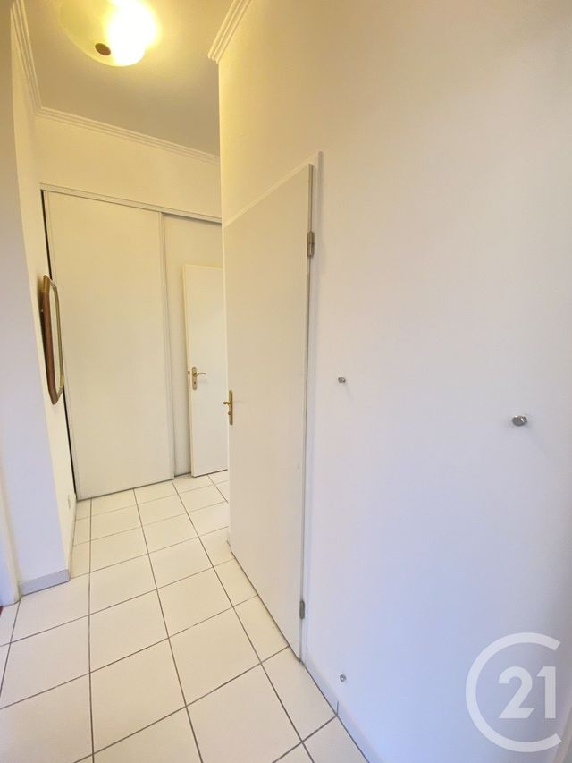 Appartement F3 à louer - 3 pièces - 74.77 m2 - YERRES - 91 - ILE-DE-FRANCE - Century 21 Bellimmo
