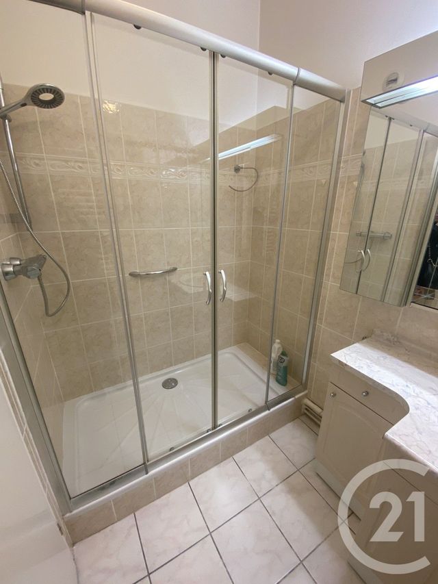 Appartement F3 à louer - 3 pièces - 74.77 m2 - YERRES - 91 - ILE-DE-FRANCE - Century 21 Bellimmo