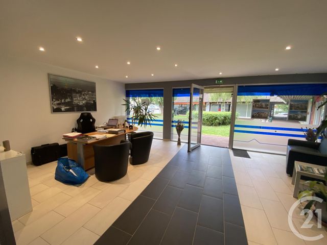 Appartement Local à vendre - 1 pièce - 39.78 m2 - YERRES - 91 - ILE-DE-FRANCE - Century 21 Bellimmo