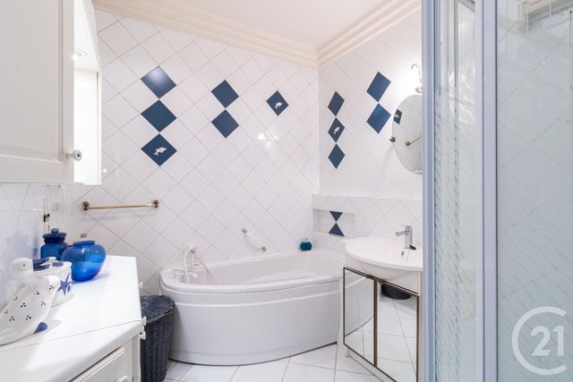 Appartement F4 à louer - 4 pièces - 109.58 m2 - CROSNE - 91 - ILE-DE-FRANCE - Century 21 Bellimmo