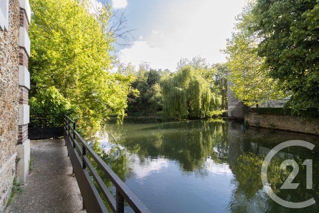 Appartement F4 à louer - 4 pièces - 109.58 m2 - CROSNE - 91 - ILE-DE-FRANCE - Century 21 Bellimmo