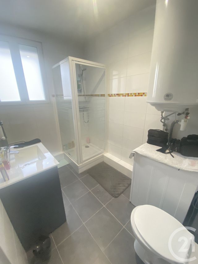 Appartement F2 à louer - 2 pièces - 32.89 m2 - MONTGERON - 91 - ILE-DE-FRANCE - Century 21 Bellimmo