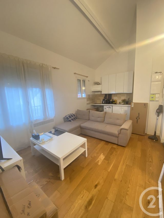 Appartement F2 à louer - 2 pièces - 32.89 m2 - MONTGERON - 91 - ILE-DE-FRANCE - Century 21 Bellimmo