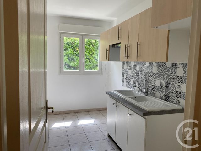 Appartement F2 à louer - 2 pièces - 47.61 m2 - BRUNOY - 91 - ILE-DE-FRANCE - Century 21 Bellimmo