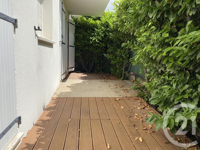 Appartement F2 à louer - 2 pièces - 47.61 m2 - BRUNOY - 91 - ILE-DE-FRANCE - Century 21 Bellimmo