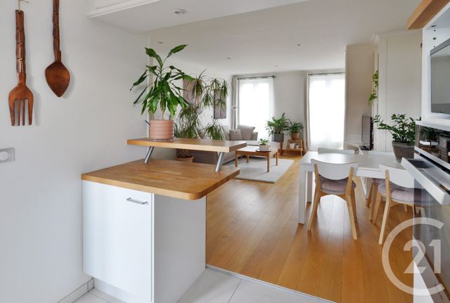Appartement à vendre - 3 pièces - 54.11 m2 - BRUNOY - 91 - ILE-DE-FRANCE - Century 21 Bellimmo