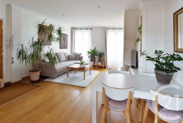 Appartement à vendre - 3 pièces - 54.11 m2 - BRUNOY - 91 - ILE-DE-FRANCE - Century 21 Bellimmo
