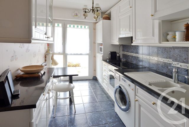 Appartement F5 à vendre - 5 pièces - 90.95 m2 - BRUNOY - 91 - ILE-DE-FRANCE - Century 21 Bellimmo