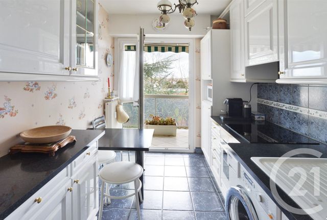 Appartement F5 à vendre - 5 pièces - 90.95 m2 - BRUNOY - 91 - ILE-DE-FRANCE - Century 21 Bellimmo