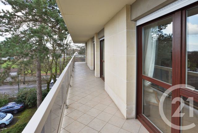 Appartement F5 à vendre - 5 pièces - 90.95 m2 - BRUNOY - 91 - ILE-DE-FRANCE - Century 21 Bellimmo
