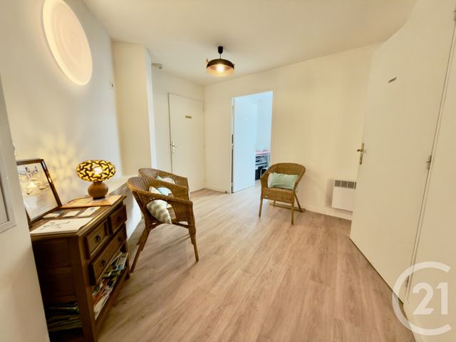 Appartement Autre à vendre - 2 pièces - 44.0 m2 - VIGNEUX SUR SEINE - 91 - ILE-DE-FRANCE - Century 21 Bellimmo