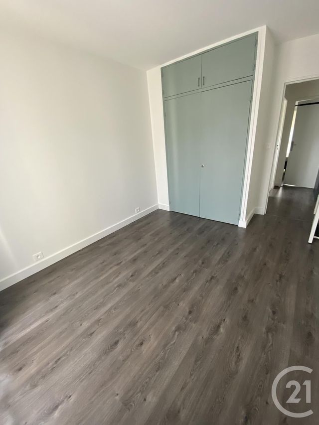 Appartement F3 à louer - 3 pièces - 59.73 m2 - YERRES - 91 - ILE-DE-FRANCE - Century 21 Bellimmo