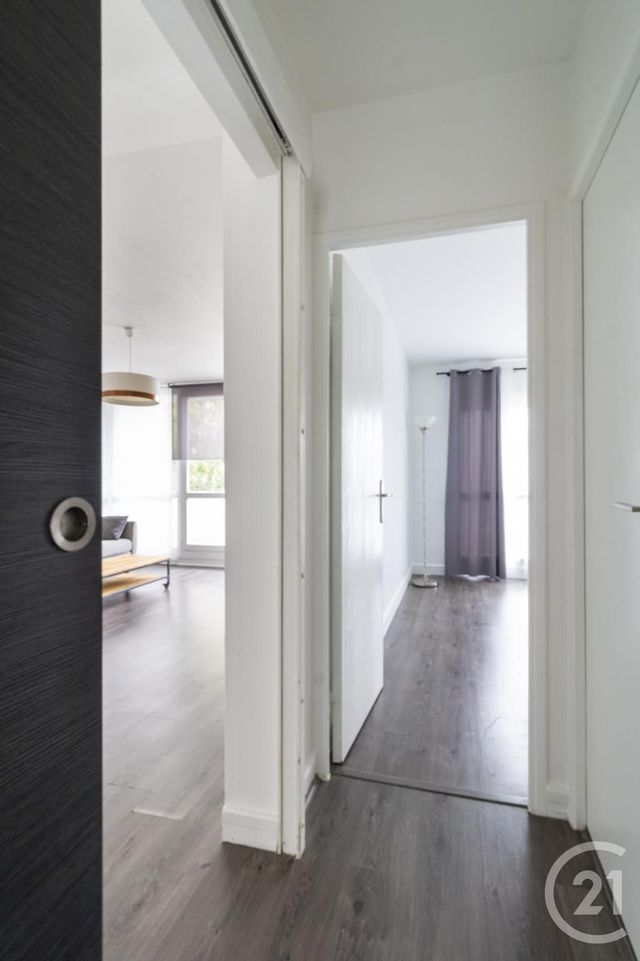 Appartement F3 à louer - 3 pièces - 59.73 m2 - YERRES - 91 - ILE-DE-FRANCE - Century 21 Bellimmo