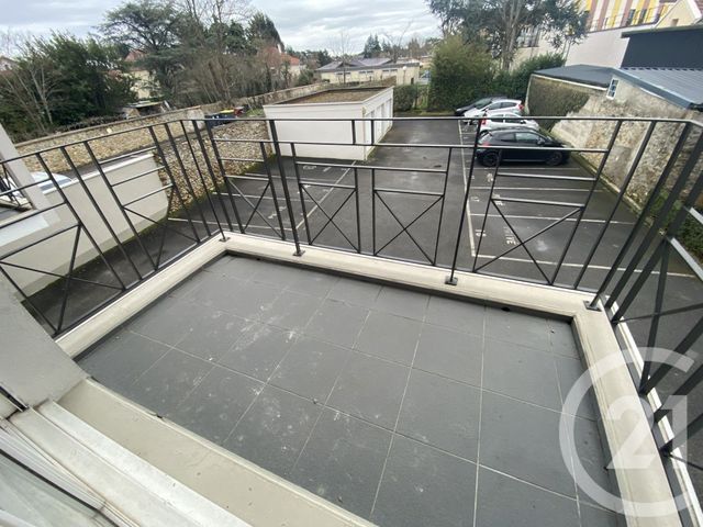 Appartement F2 à louer - 2 pièces - 47.1 m2 - DRAVEIL - 91 - ILE-DE-FRANCE - Century 21 Bellimmo