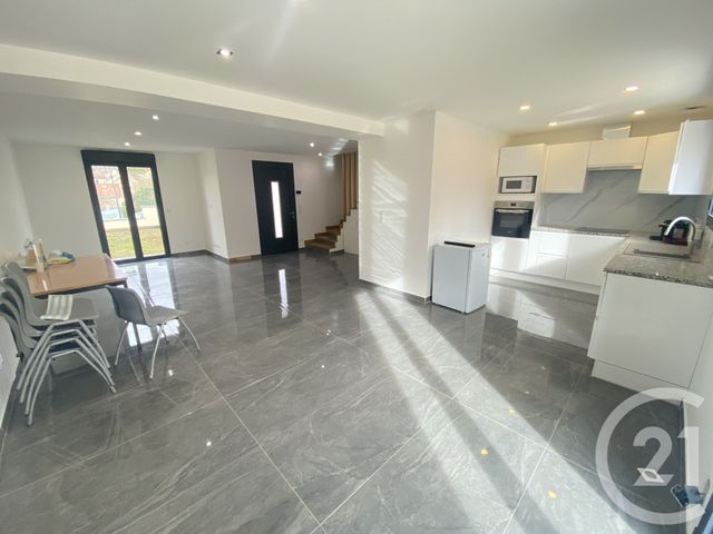 maison à louer - 4 pièces - 118.1 m2 - CROSNE - 91 - ILE-DE-FRANCE - Century 21 Bellimmo