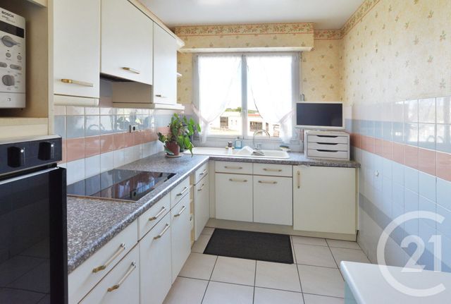 Appartement F4 à vendre - 4 pièces - 86.0 m2 - MONTGERON - 91 - ILE-DE-FRANCE - Century 21 Bellimmo