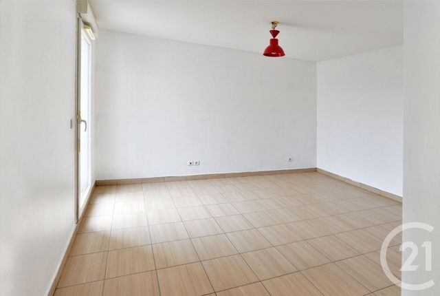 Appartement F2 à vendre - 2 pièces - 42.0 m2 - VIGNEUX SUR SEINE - 91 - ILE-DE-FRANCE - Century 21 Bellimmo