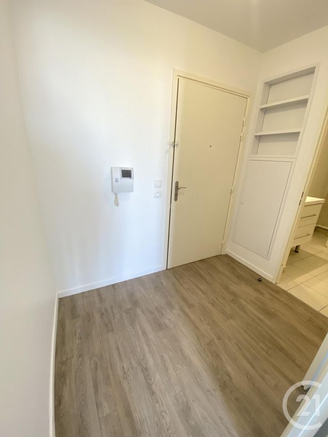 Appartement F2 à louer - 2 pièces - 32.05 m2 - TIGERY - 91 - ILE-DE-FRANCE - Century 21 Bellimmo